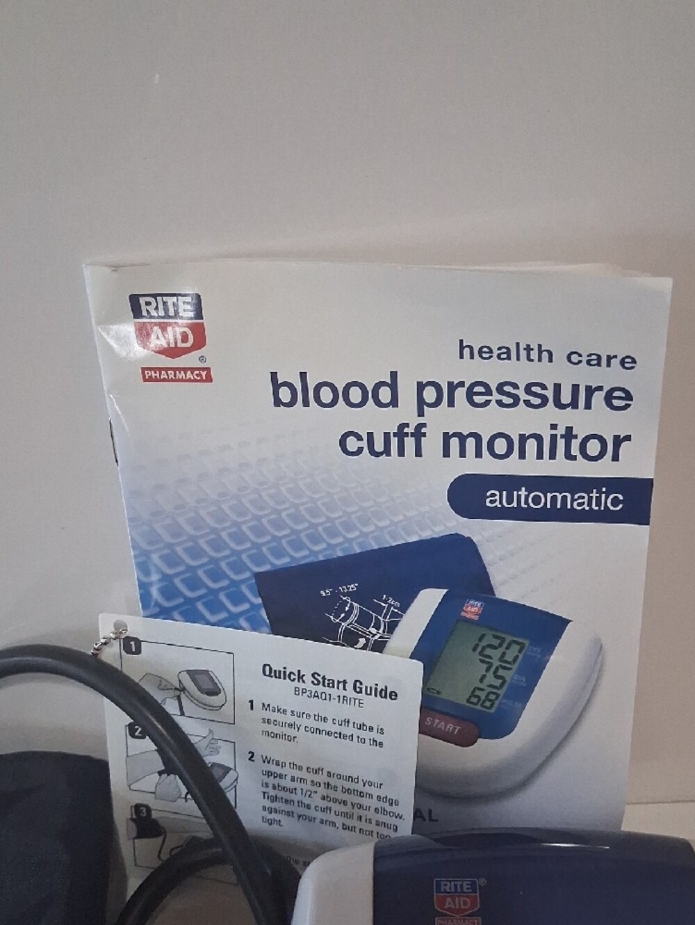 Health Care Blood Pressure Cuff Monitor - White and Blue - Picture 3 of 6